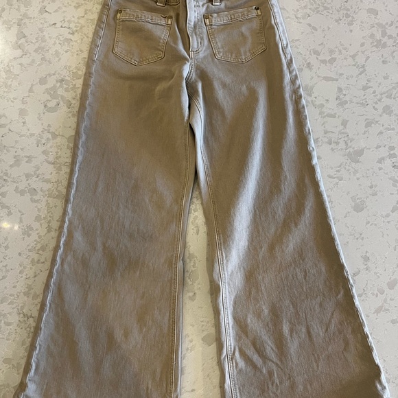 American Eagle Outfitters Stretch Tan Flare Jeans - Picture 4 of 6